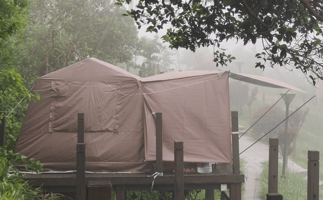 Tips for Inflatable Tent Maintenance on Rainy Camping Days - Senleeto Inflatable Tent Pro