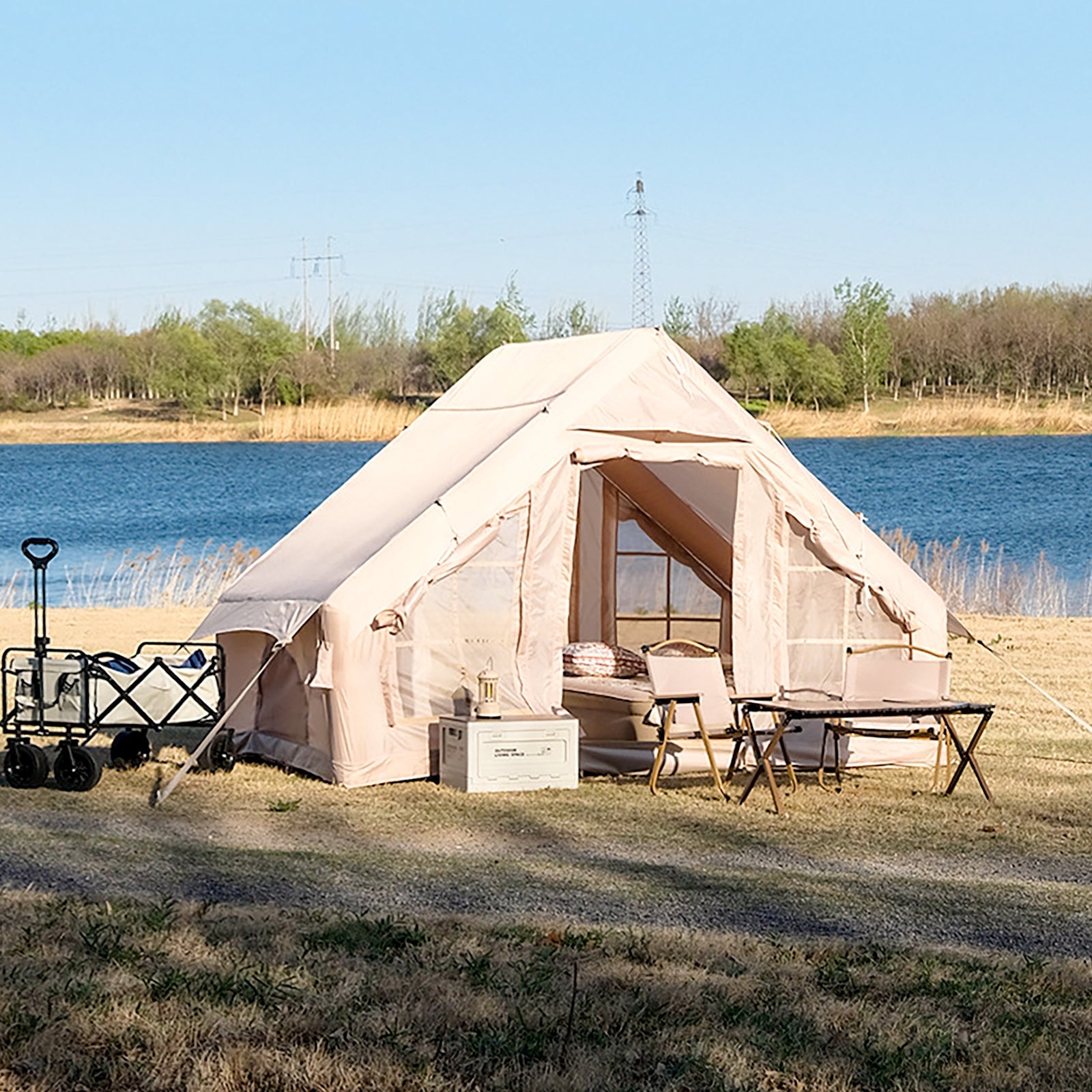 Inflatable Tent, 67.8 sq ft.